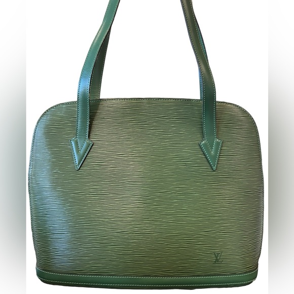 Louis Vuitton Lussac GM Green EPI Bag - Picture 2 of 12